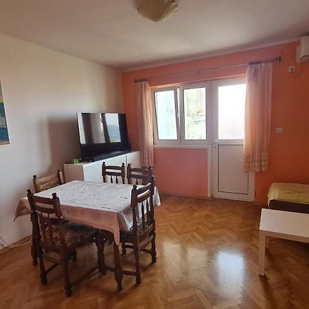 Apartments Vukovic スヴェティ・ステファン エクステリア 写真
